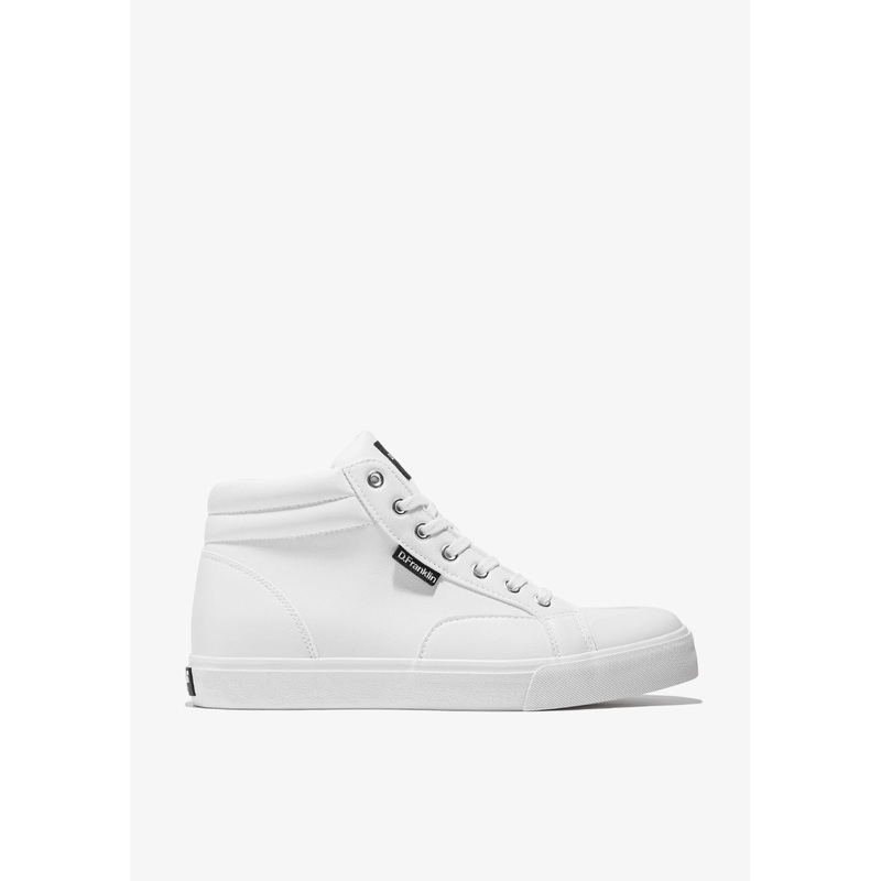 High Echo White / White