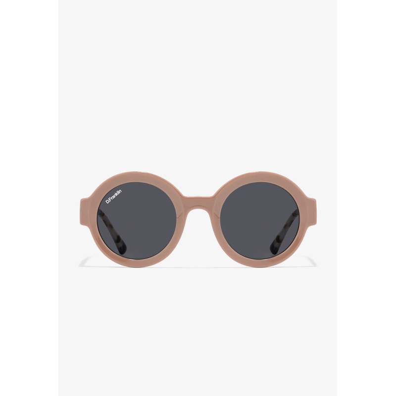 913 Shiny Tan / Smoke