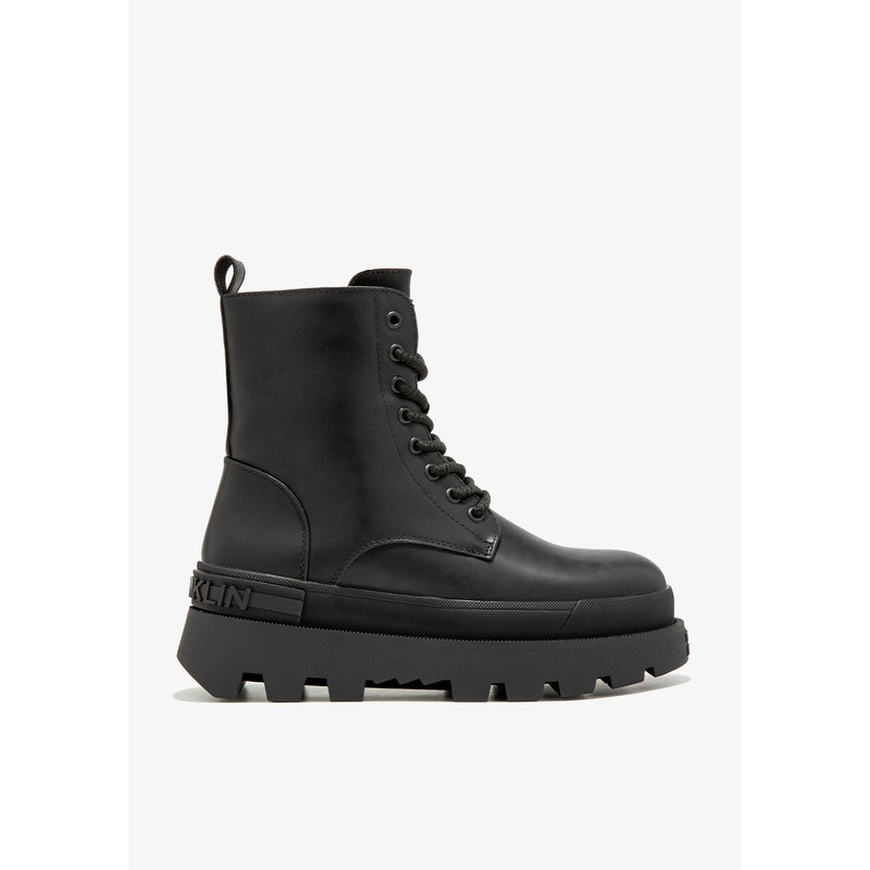 All Track Full Black