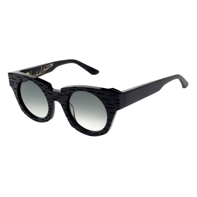 Yohji Yamamato – SLook 003