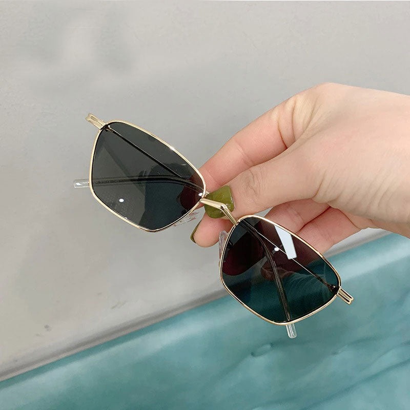 2019 Small Cat Eye Vintage Brand Designer Retro Tinted Shades Sunglasses For Unisex-