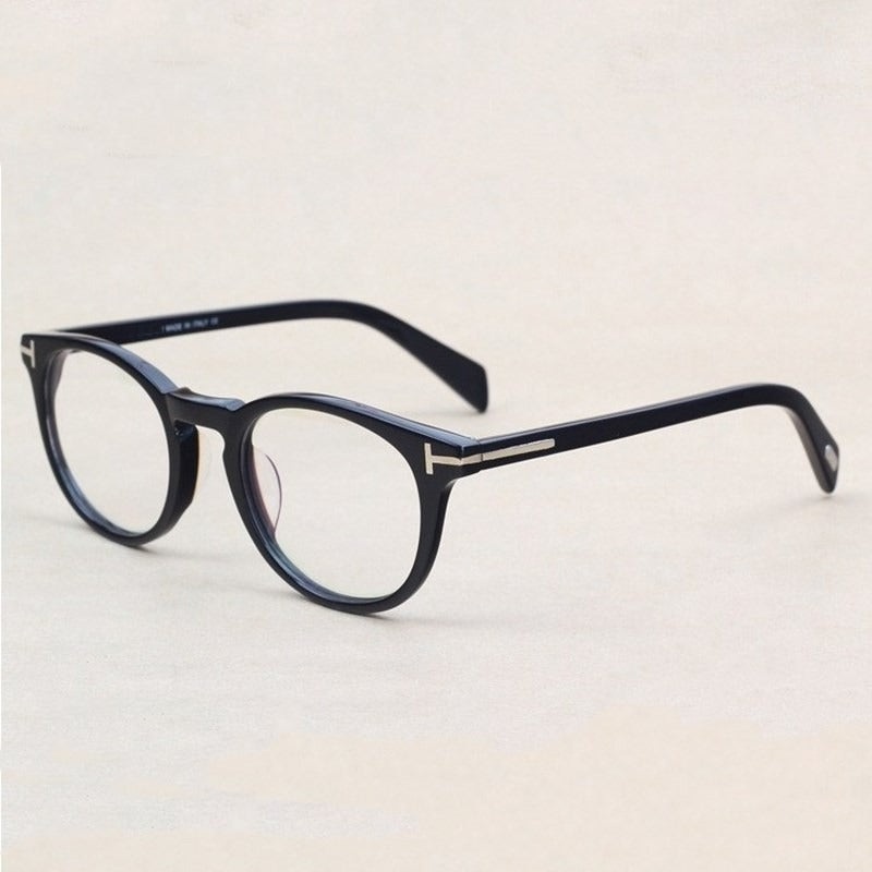 Classic Designer Frame Sunglasses For Unisex-