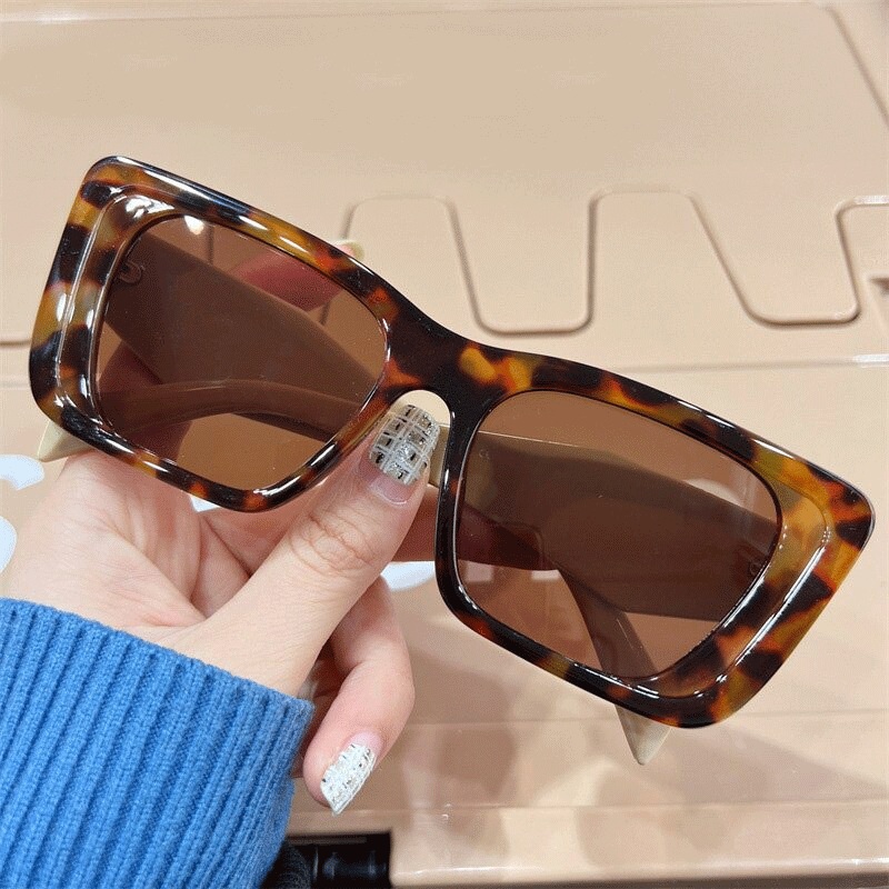 Vintage Cat Eye Brand Sunglasses For Unisex-